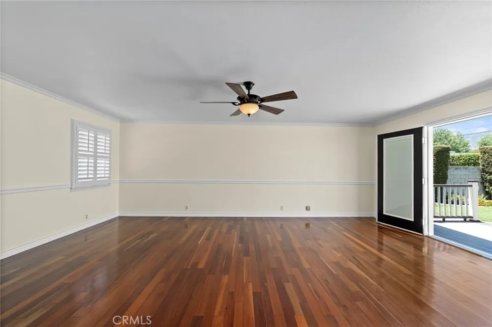 963 E Meda Glendora, CA 91741