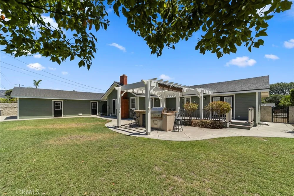 963 E Meda Glendora, CA 91741