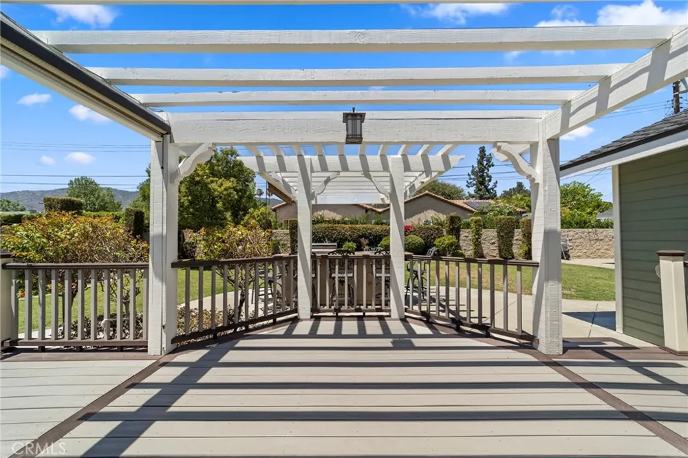 963 E Meda Glendora, CA 91741