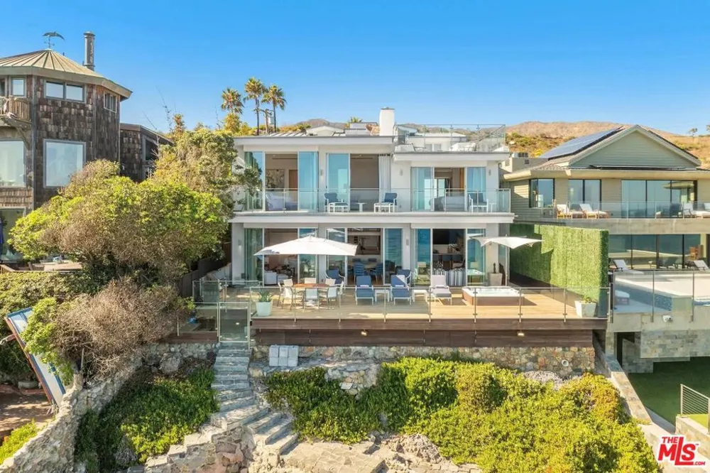 24380 Malibu Road Malibu, CA 90265