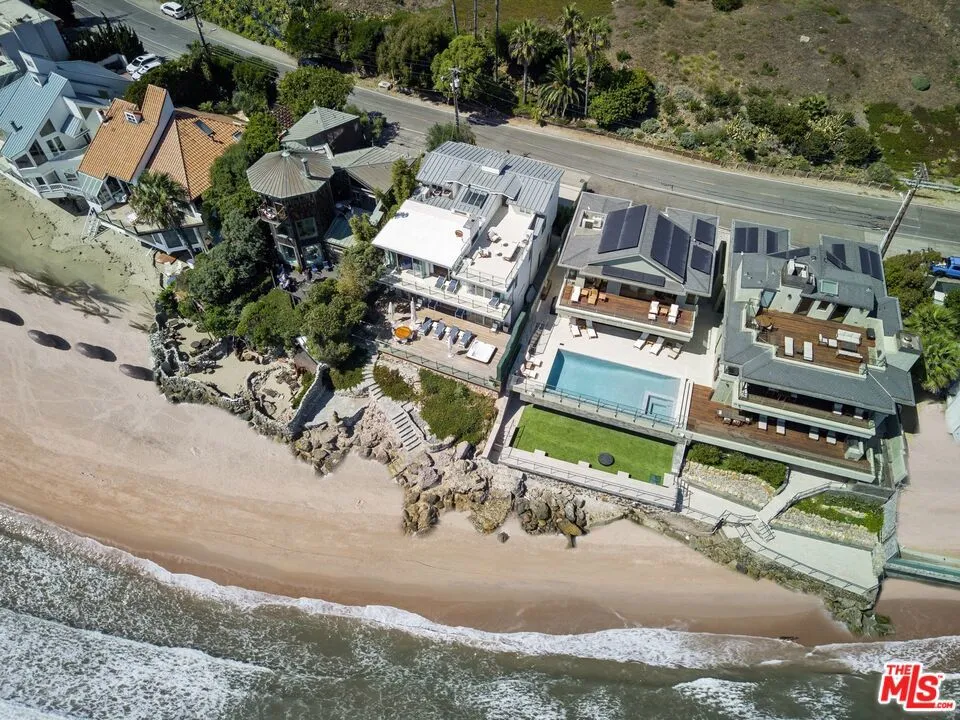 24380 Malibu Road Malibu, CA 90265