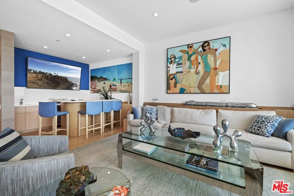 24380 Malibu Road Malibu, CA 90265