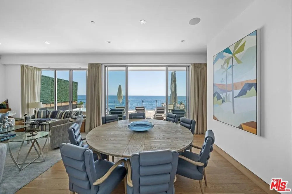 24380 Malibu Road Malibu, CA 90265