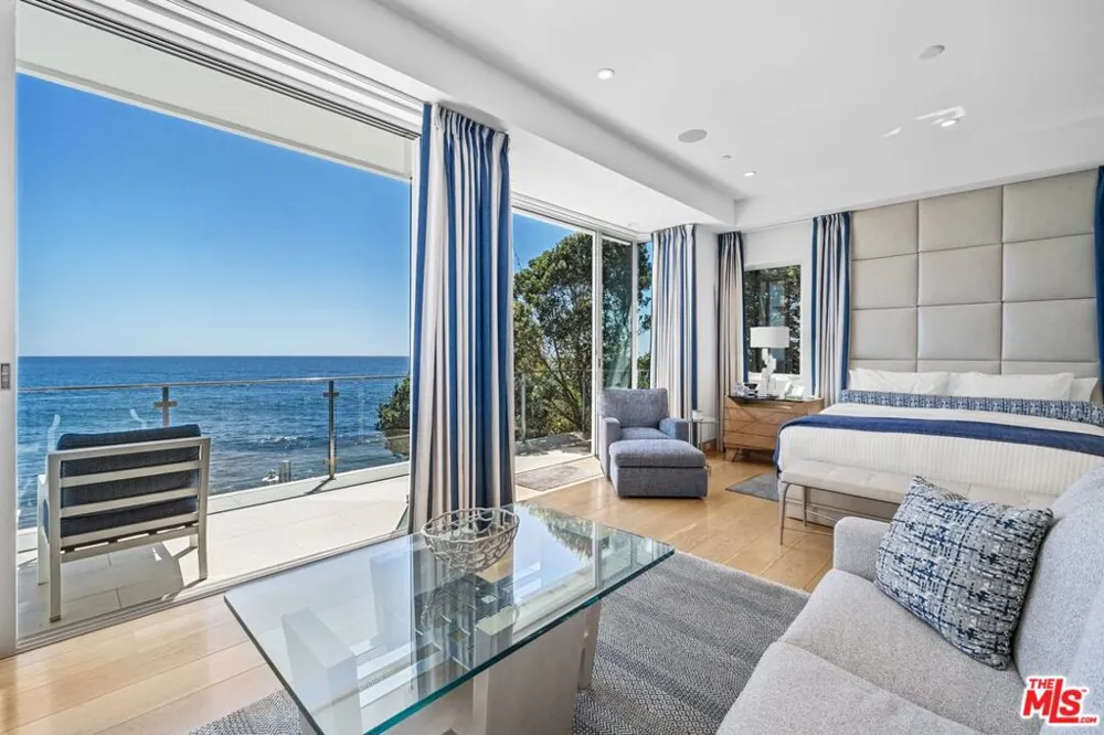 24380 Malibu Road Malibu, CA 90265