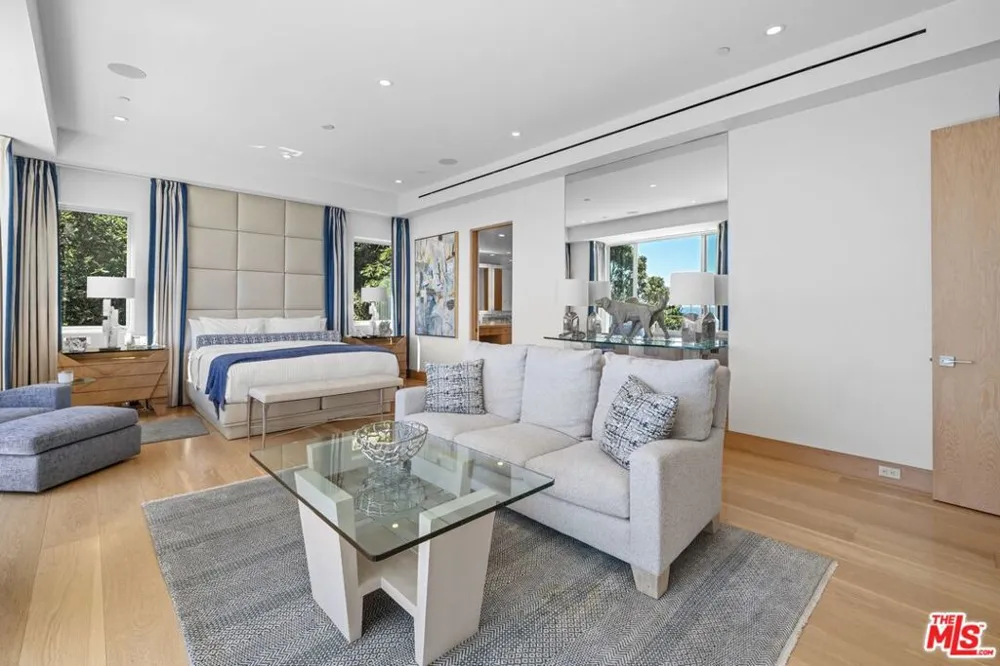 24380 Malibu Road Malibu, CA 90265