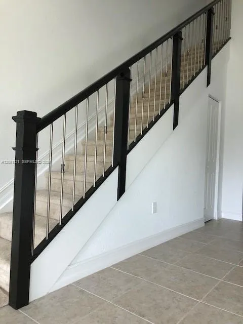 11566 SW 13th Ln Pembroke Pines, FL 33025