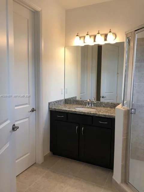 11566 SW 13th Ln Pembroke Pines, FL 33025