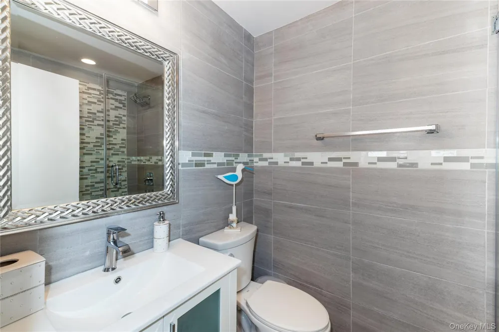 2590 Riverside Drive Wantagh, NY 11793