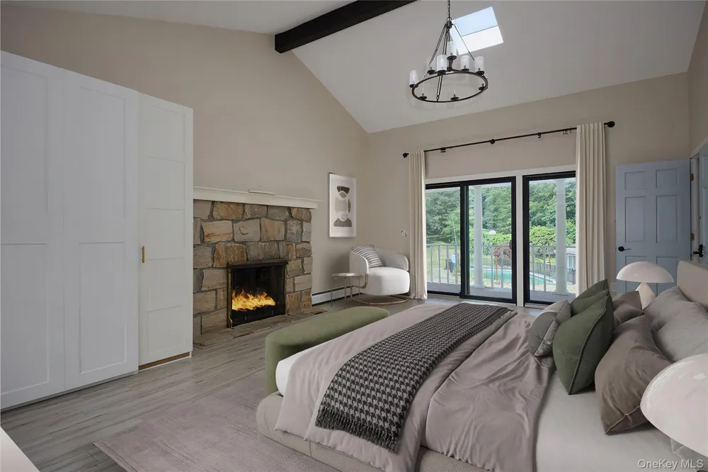 32 Cole Road Pleasant Valley, NY 12569