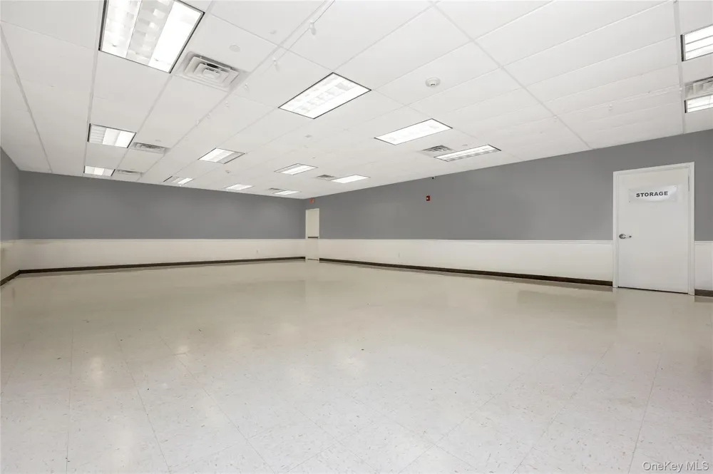149 Maya Circle Central Islip, NY 11722
