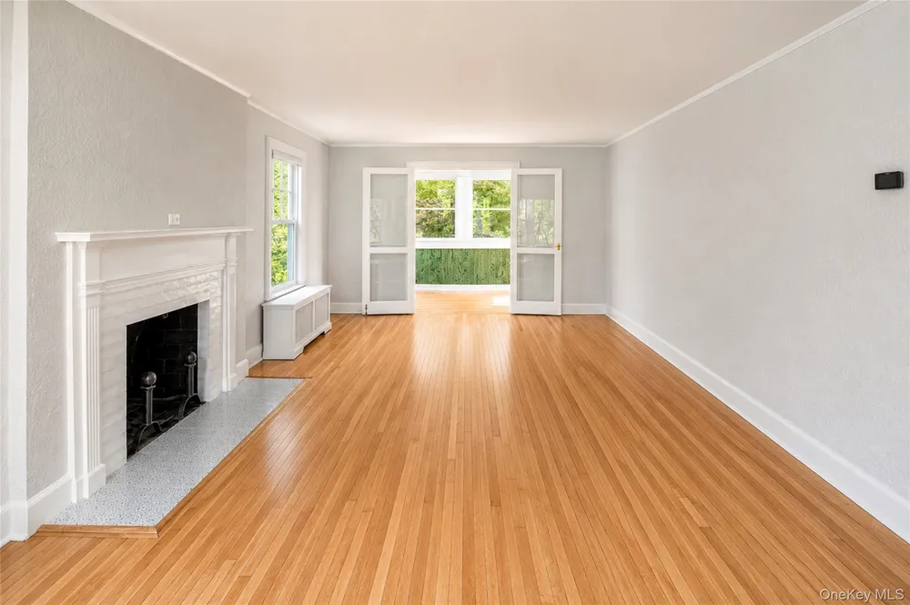 190 Douglas Place Mount Vernon, NY 10552