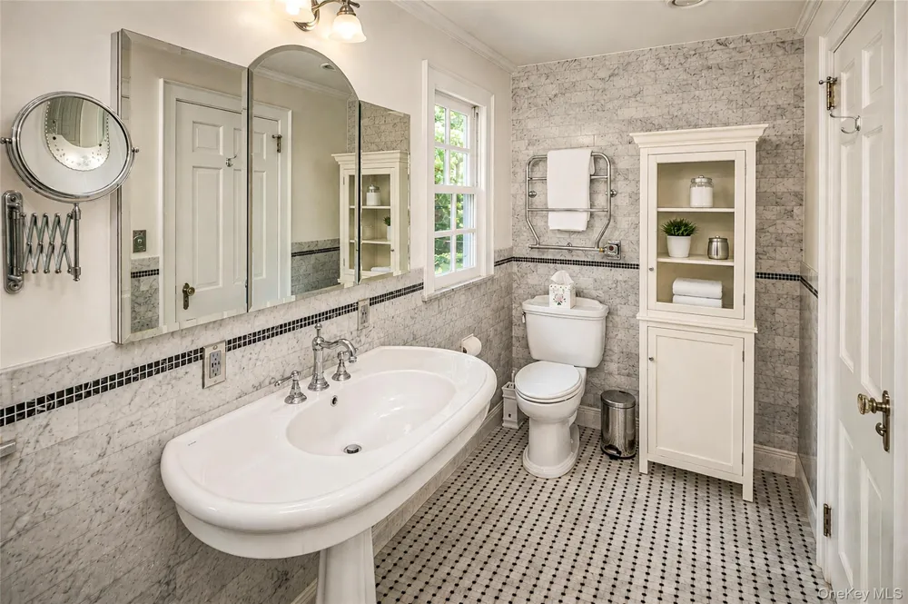 190 Douglas Place Mount Vernon, NY 10552