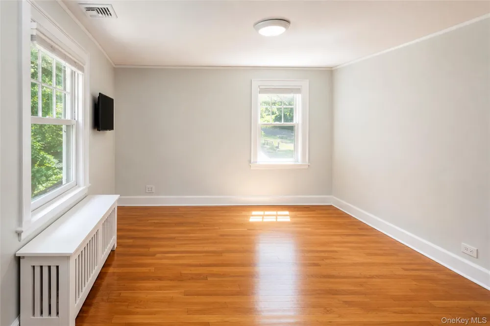 190 Douglas Place Mount Vernon, NY 10552
