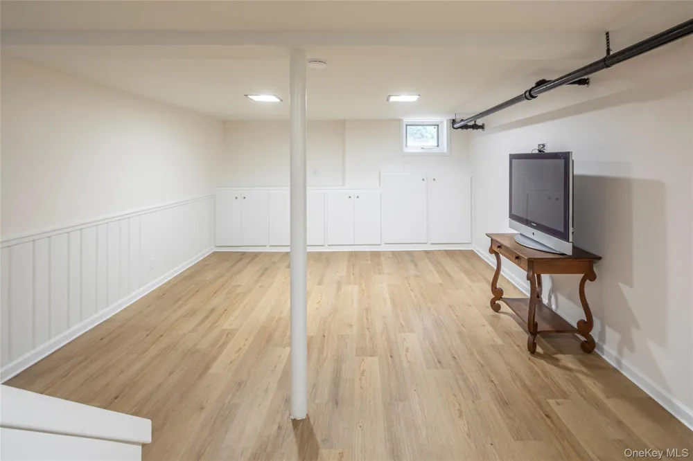 190 Douglas Place Mount Vernon, NY 10552