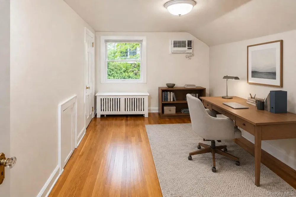 190 Douglas Place Mount Vernon, NY 10552