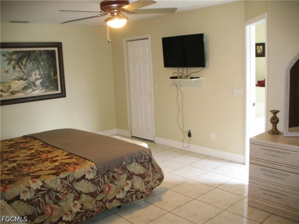 SE 1st Street Cape Coral, FL 33990