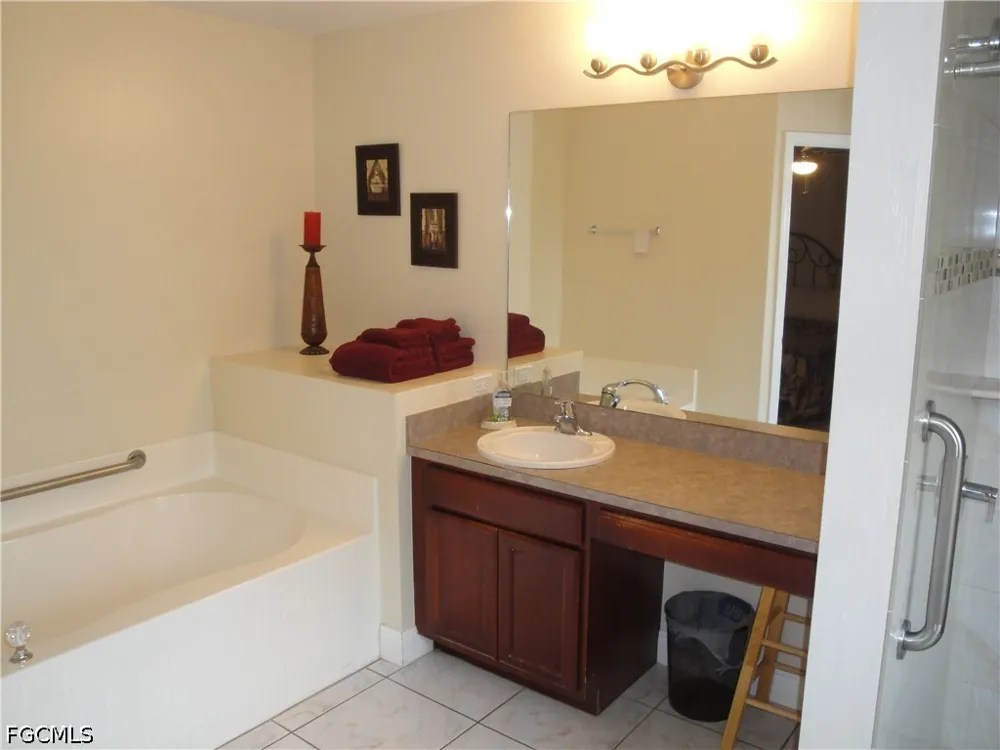 SE 1st Street Cape Coral, FL 33990
