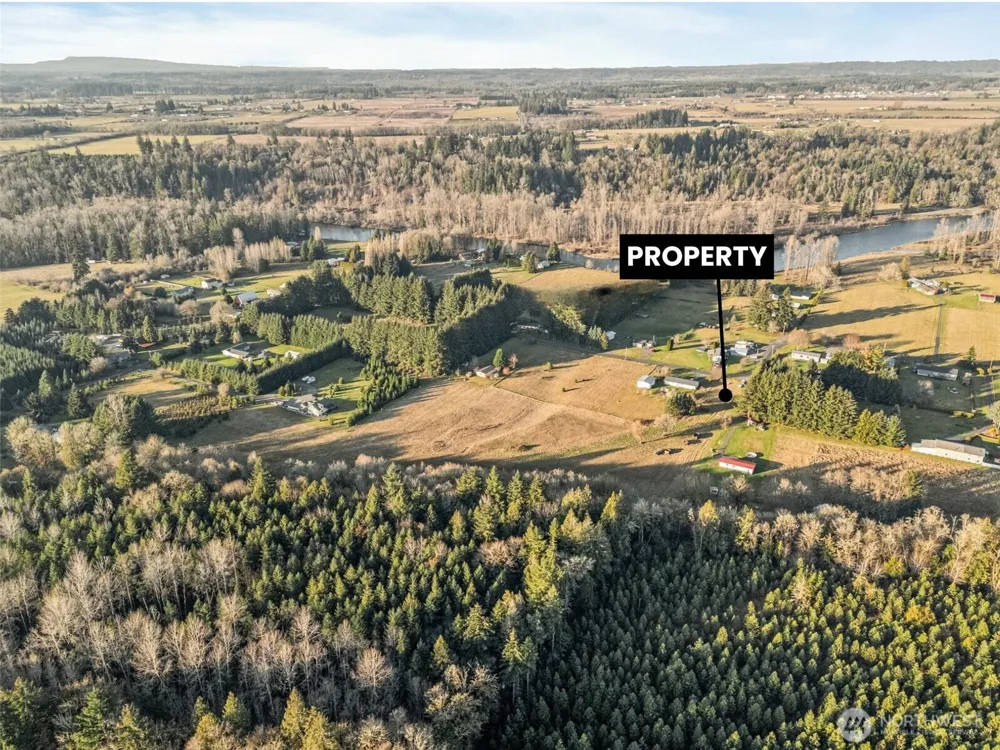 434 B Collins Road Toledo, WA 98591