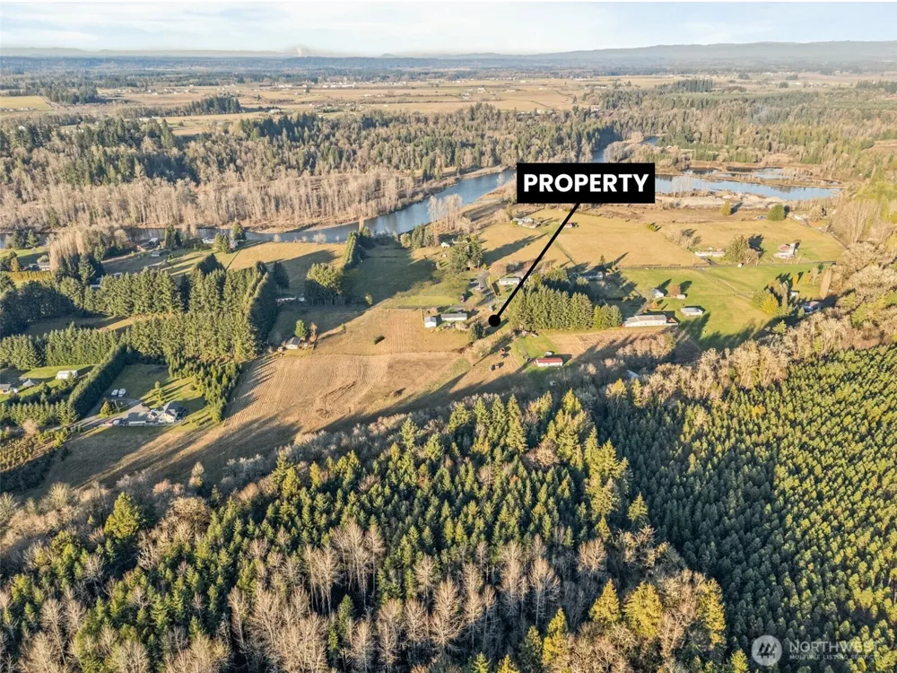 434 B Collins Road Toledo, WA 98591