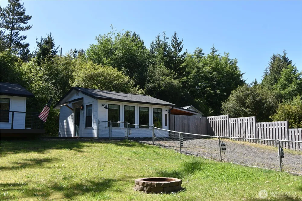 27813 L PLACE Ocean Park, WA 98640