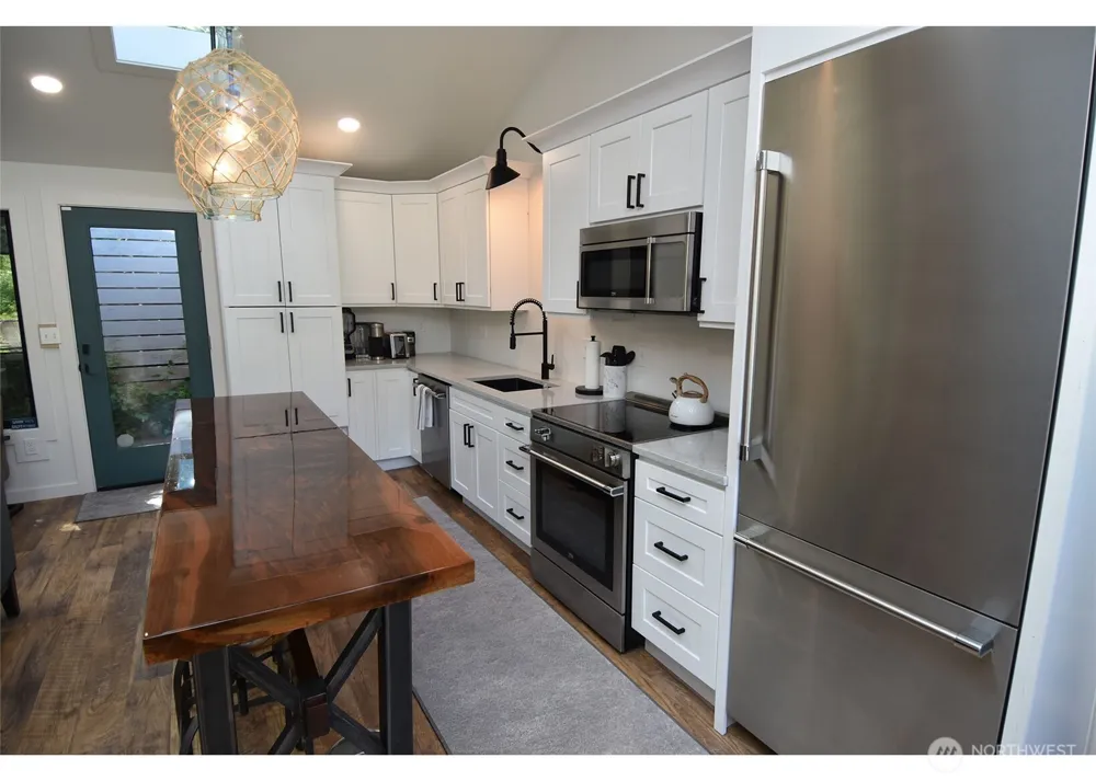27813 L PLACE Ocean Park, WA 98640
