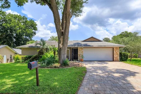 211 STEVENAGE DRIVE