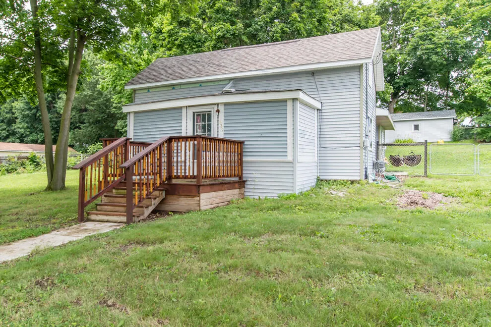 529 Clinton Street Marshall, MI 49068