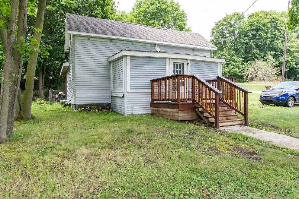 529 Clinton Street Marshall, MI 49068
