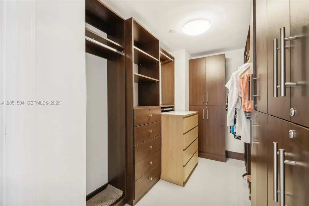 6000 Collins Ave #306 Miami Beach, FL 33140