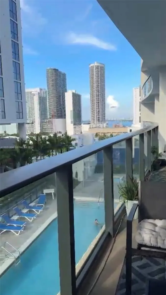 1600 NE 1st Ave #1017 Miami, FL 33132