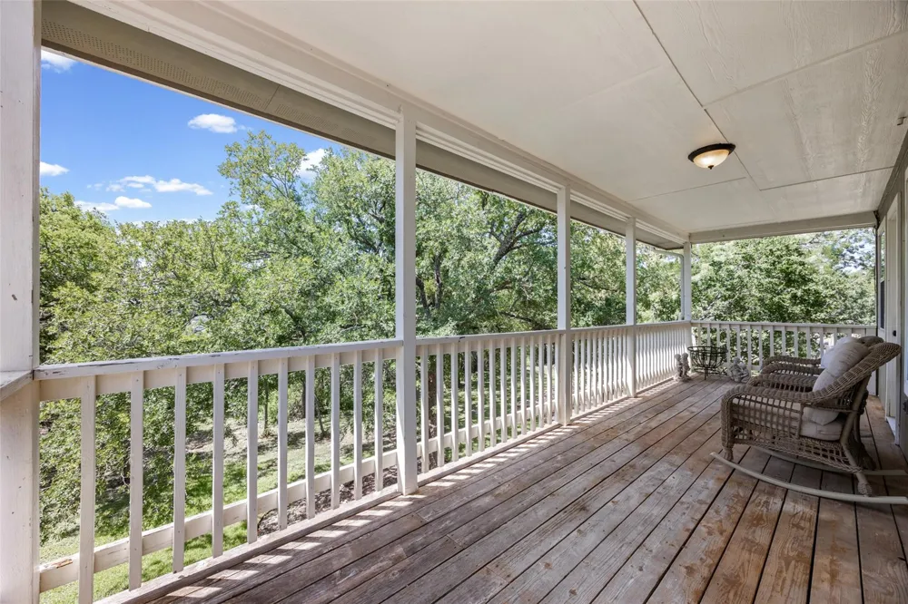 107 Draper Lane Liberty Hill, TX 78642