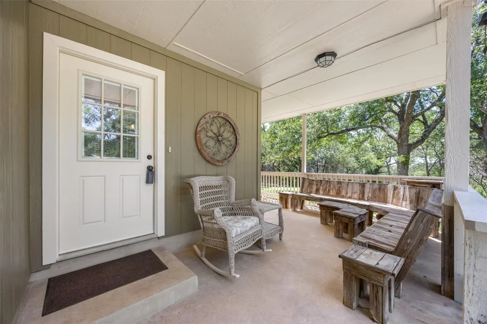 107 Draper Lane Liberty Hill, TX 78642