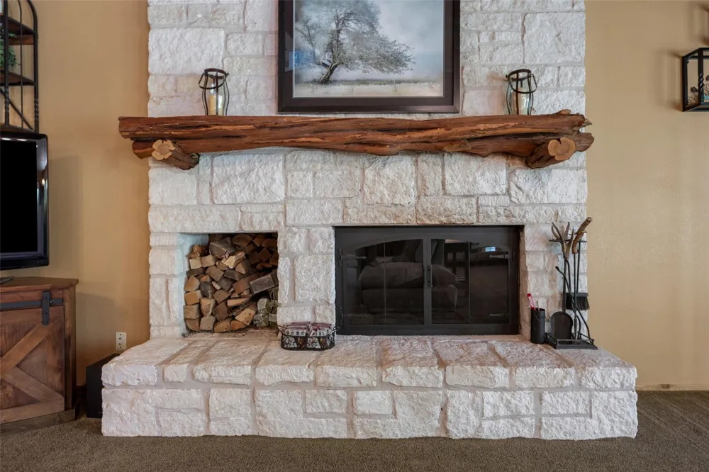 107 Draper Lane Liberty Hill, TX 78642