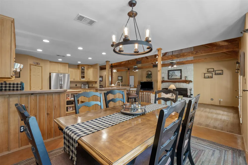 107 Draper Lane Liberty Hill, TX 78642