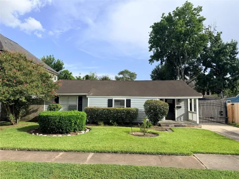 1631 Chantilly Lane