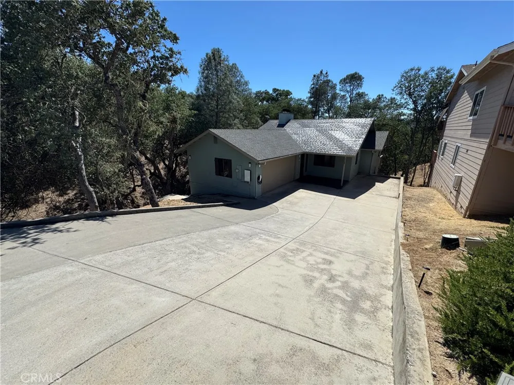 2529 Captains Walk Bradley, CA 93426