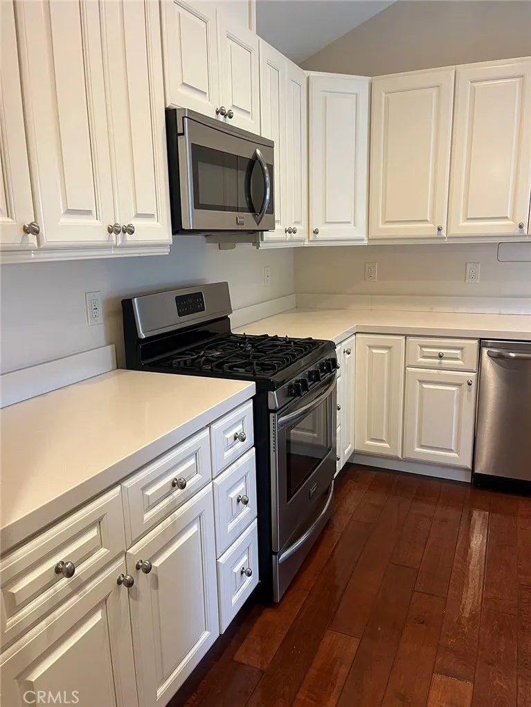 2980 Hyde Park Circle Riverside, CA 92506