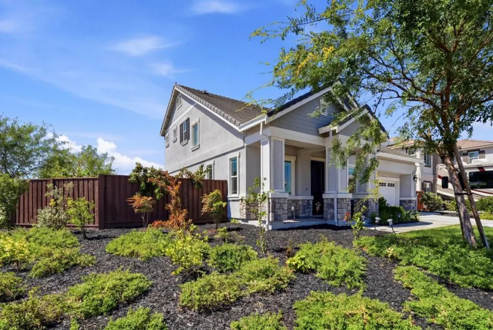 453 Diamond Peak Lane Oakley, CA 94561