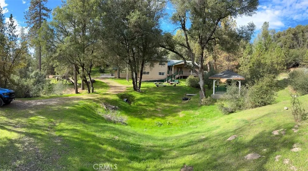 4965 Peak View Road Mariposa, CA 95338
