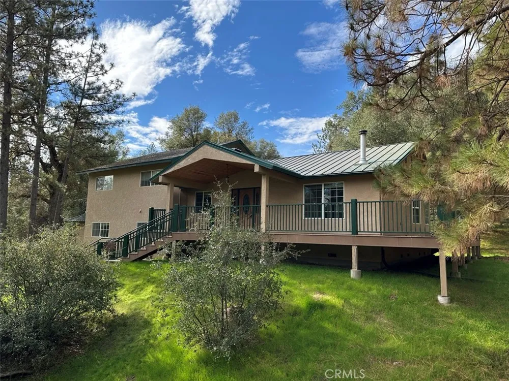 4965 Peak View Road Mariposa, CA 95338