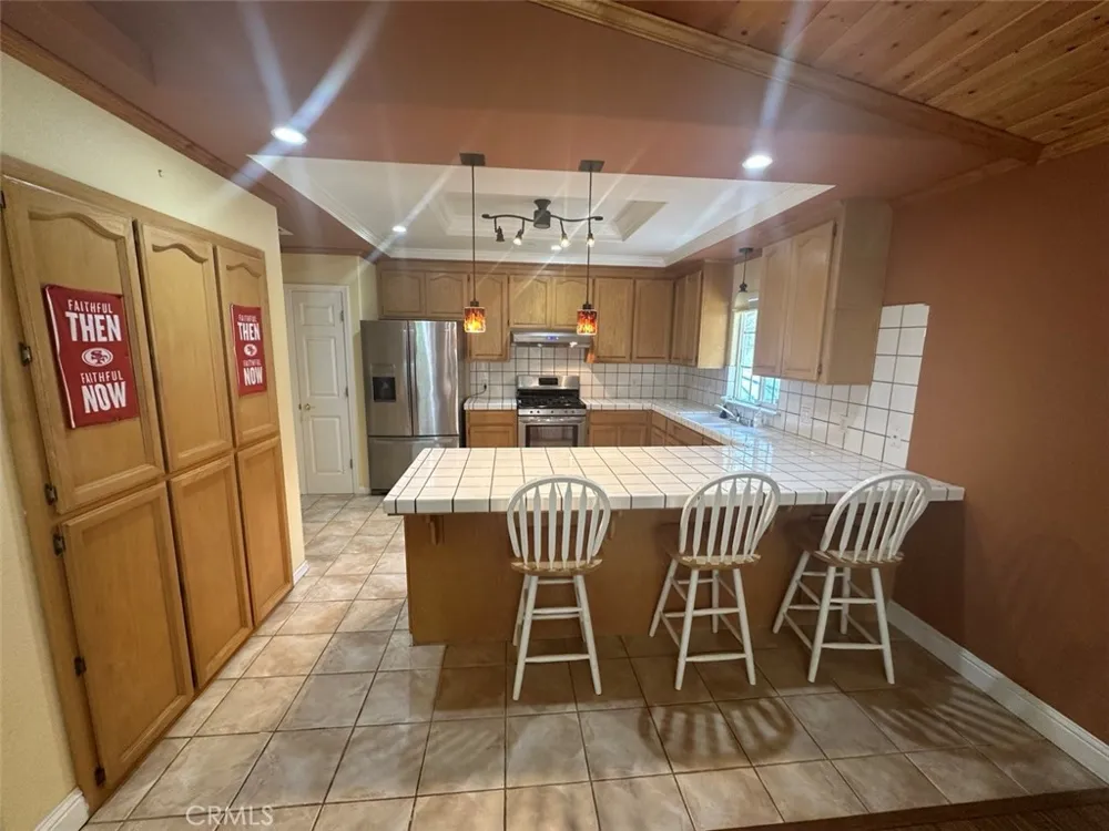 4965 Peak View Road Mariposa, CA 95338