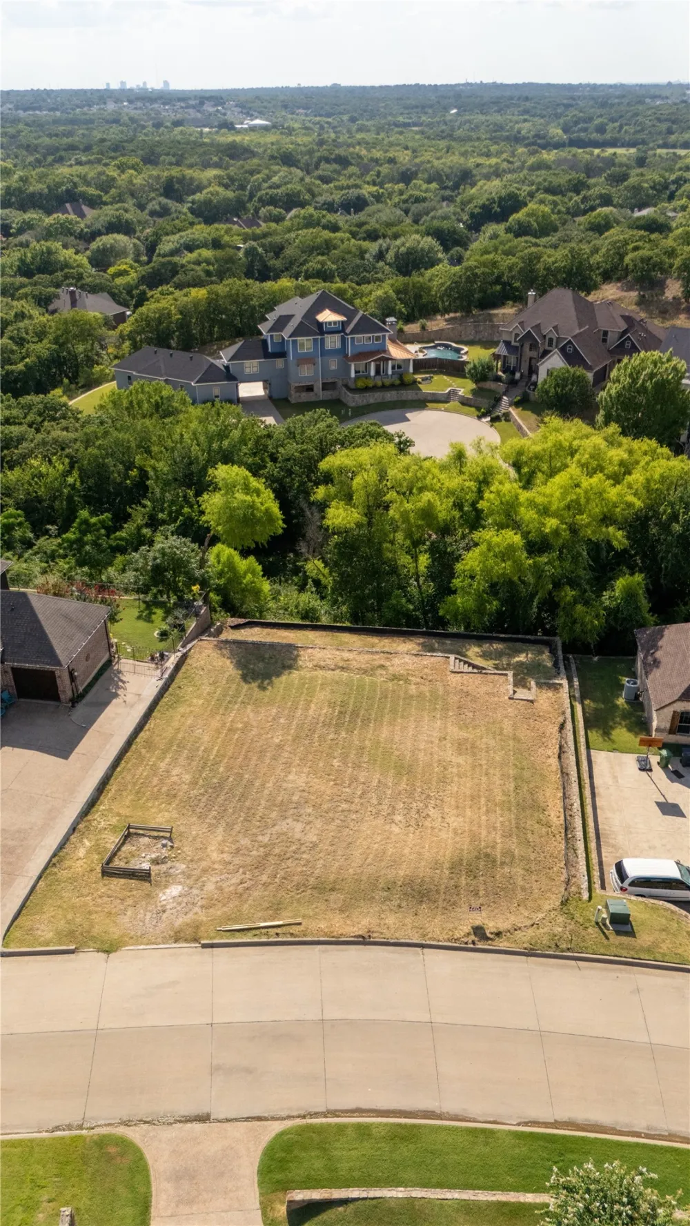 612 Rainbow Creek Court Arlington, TX 76012