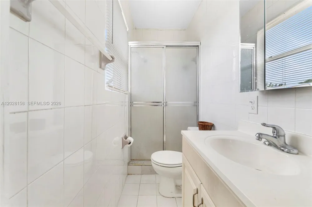 790 W 73rd Pl Hialeah, FL 33014