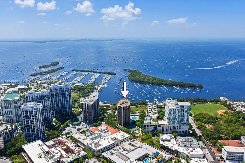 2901 S Bayshore Dr #6A Coconut Grove, FL 33133