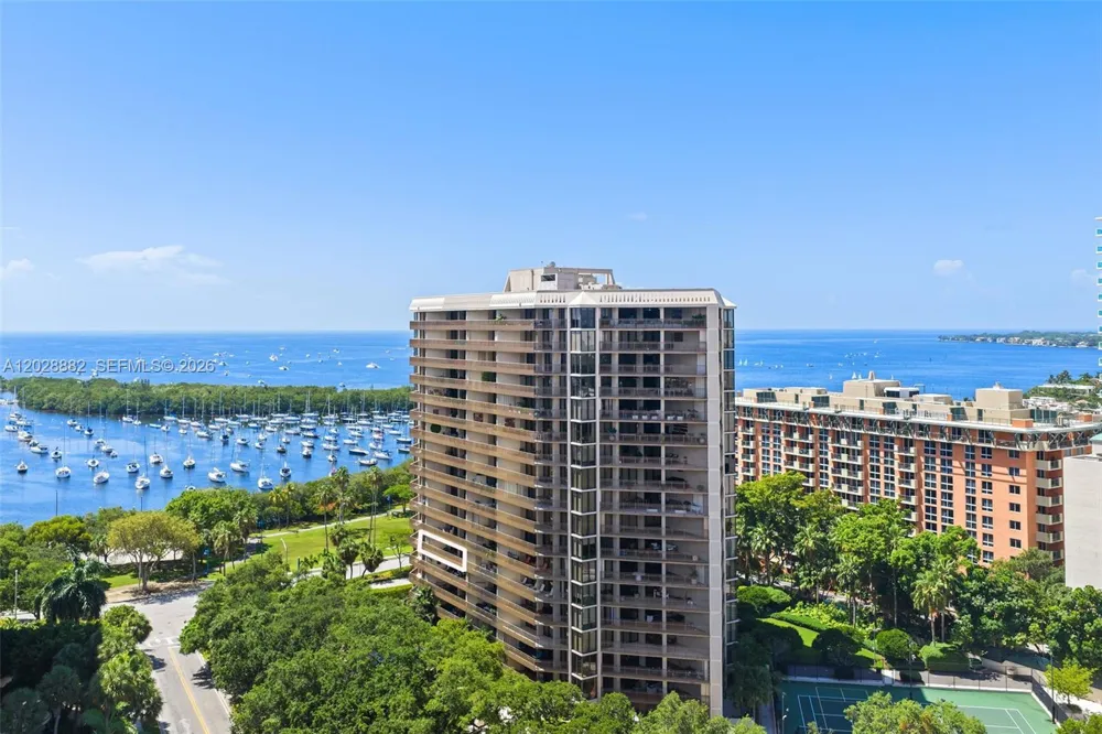2901 S Bayshore Dr #6A Coconut Grove, FL 33133