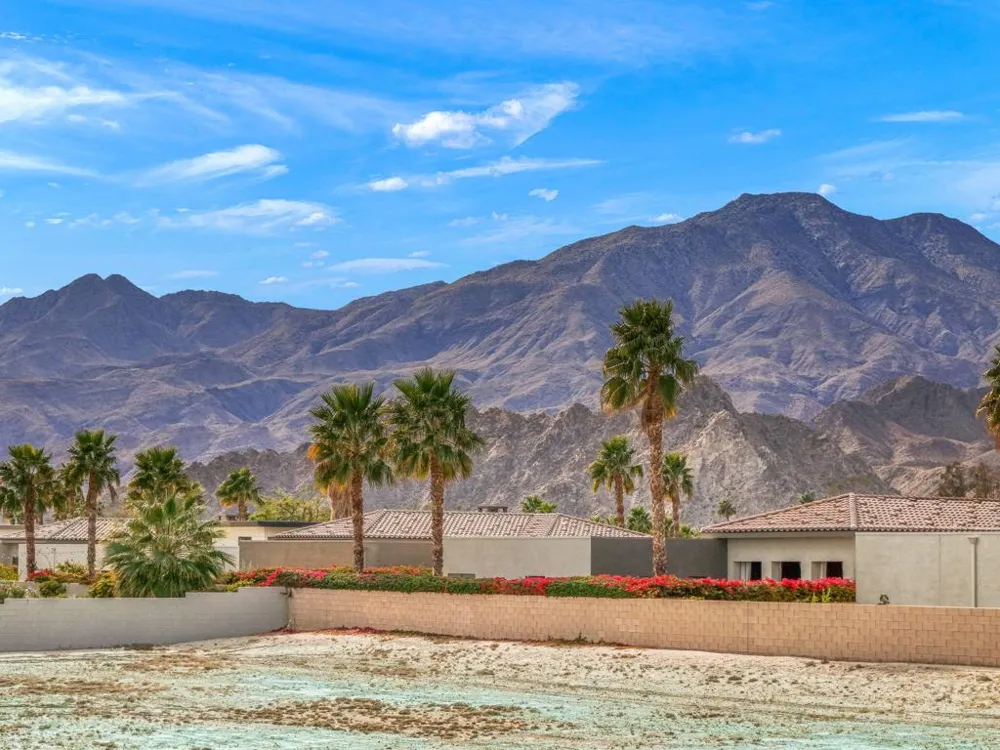 57645 Valley Lane La Quinta, CA 92253