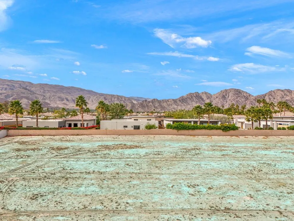 57645 Valley Lane La Quinta, CA 92253
