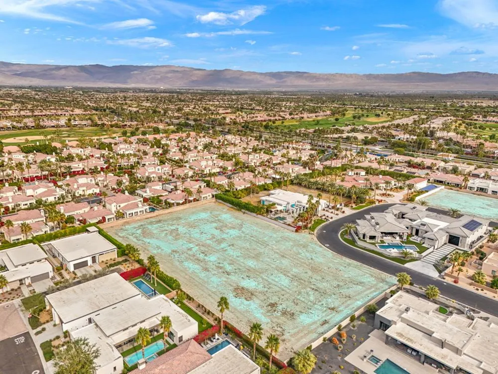 57645 Valley Lane La Quinta, CA 92253