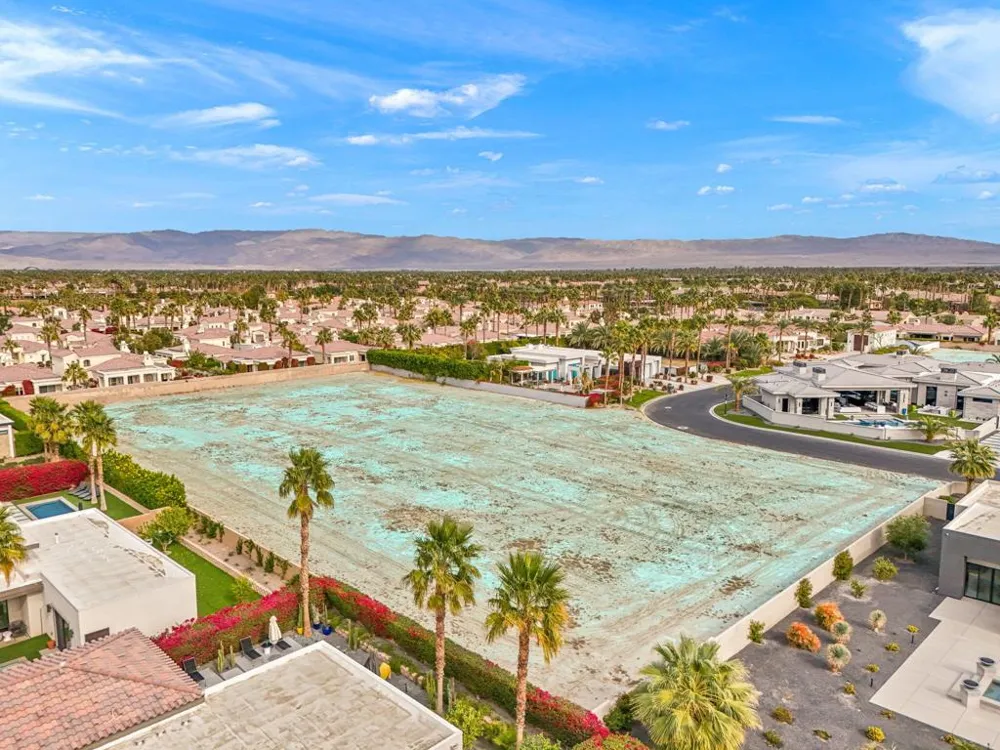 57645 Valley Lane La Quinta, CA 92253