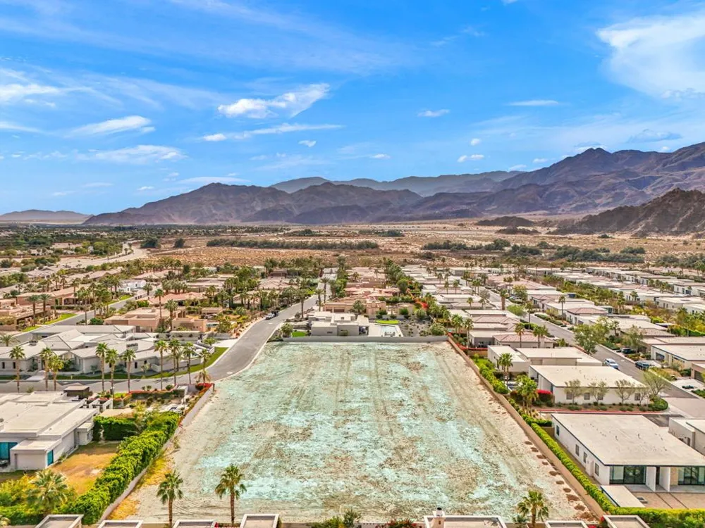 57645 Valley Lane La Quinta, CA 92253